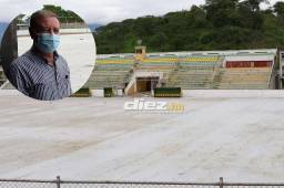 Autoridades de Comayagua realizan cambio del engramillado del estadio Carlos Miranda. Fotos: Marvin Salgado.