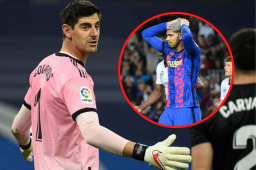 El portero belga habló luego de la eliminación en la Europa League.