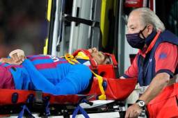 El internacional uruguayo tuvo que ser evacuado en ambulancia el martes en el minuto 67 del partido de Liga que ganó el Barça 3-1 al Celta tras sufrir un golpe en la cabeza.