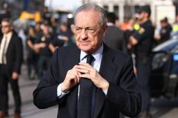 El jugador está esperando la llamada de Florentino Pérez para poder fichar por el Real Madrid.