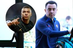 Xavi habló sobre la situación del Barcelona y otros temas durante una conferencia.