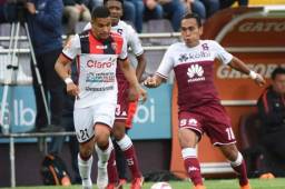 Espectacular jugada de Roger Rojas con el Alajuelense.