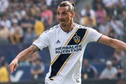 El 31 de marzo de 2018 Zlatan hizo su debut con el equipo de Los Angeles y anotó un golazo en el clásico contra LAFC.