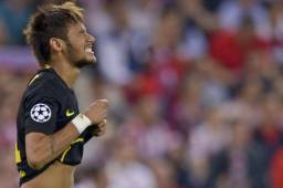 Neymar fue traspasado al PSG de Francia por una suma de 222 millones de euros.