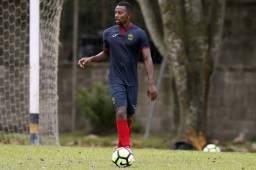 José Velásquez Colón firmó renovación con Real España por un año más, confirmó Carlos Restrepo. Fotos Neptalí Romero