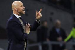 Eric ten Hag no encontró palabras para resumir la eliminación del Ajax ante Tottenham. Foto AFP