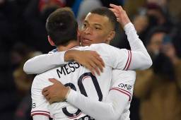 Mbappé le volvió a dar el triunfo al PSG en los minutos finales gracias a una asistencia de Messi.
