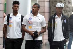 El Olimpia salió este miércoles vía aéra a La Ceiba para el partido de este jueves por la jornada cuatro de la Liga Nacional.