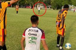 El defensor Henry Figueroa luciendo los colores de Marathón en un amistoso frente al Lone FC de la Liga de Ascenso como preparación. Foto cortesía Jimy Barahona