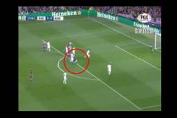 Danielle de Rossi intentó anticipar a Messi y despejar el balón, pero la terminó enviando en su propio marco.