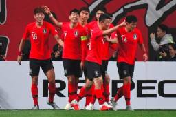 Corea del Sur ganó con goles de Hwang y Jung Woo-young.