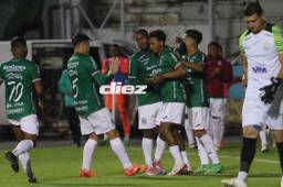 Alexy Vega y Juan Anangonó le dieron el triunfo a Marathón ante Olancho FC. Foto: Marvin Salgado.