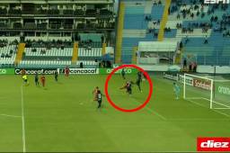 San Francisco sorprendió a Motagua en el arranque del partido.