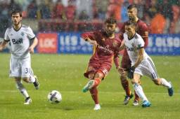 Danny Acosta realizó su debut con el Real Salt Lake de la MLS anoche de titular y jugando 90 minutos.