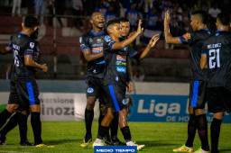 Victoria sigue imparable en La Ceiba y venció a la Real Sociedad con solitario gol de Alexy Vega