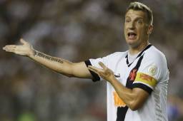 Maxi López, que juega en la Serie B de Italia, ha sido señalado de racista en varias ocasiones.