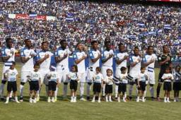 La Selección de Honduras tiene la obligación de sumar de tres esta noche ante Panamá.