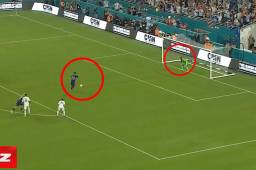 Así fue el gol de Messi de penal ante la Selección Nacional de Honduras.