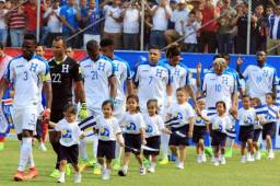 El entrenador de la Selección de Honduras, Jorge Luis Pinto, quiere apostarle a la competencia e intentará llevar al mejor equipo con los legionarios. Foto archivo