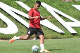 Al no ser convocado por el Girona, 'Choco' Lozano se ve cada vez más cerca del Cádiz.