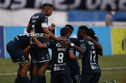Motagua selló un triunfo categórico y sin problemas ante un Vida que no le dio problemas. Los azules jugararon con varias bajas en su plantel.