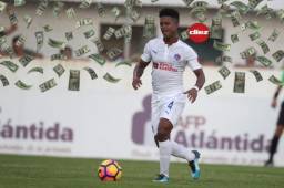 El lateral izquierdo panameño fue uno de los refuerzos de los merengues en la presente campaña.