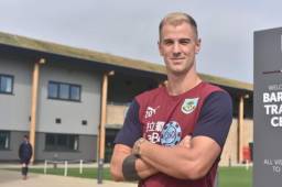 Joe Hart ahora es nuevo fichaje del Burnley de la Premier League.