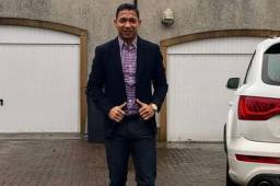 Emilio Izaguirre vive actualmente una nueva experiencia en el fútbol árabe.