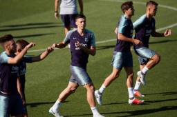 Clément Lenglet se integró de lleno a los entrenamientos del Barcelona.