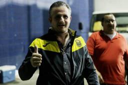 El presidente aurinegro se refirió al arbitraje ante Marathón por el partido de ida de repechaje.