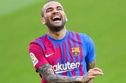 Dani Alves cumplió 39 años y su contrato con el Barcelona vence el próximo 30 de junio.
