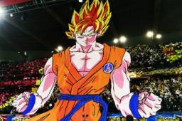 Espectacular 'tifo' para el París Saint Germain-Olympique de Marsella. Se lució la afición parisina.