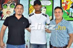 Douglas Martínez dijo que va con la ilusión de quedarse mucho tiempo en el New York Red Bull de la MLS. Foto Samuel Zelaya