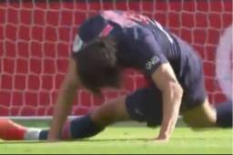 Cavani se roba la atención de todos en el PSG-Angers por su celebración.