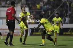 Roberto Moreira marcó en el partido del repechaje del Génesis ante Olancho FC. Foto Diez: Emilio Flores.