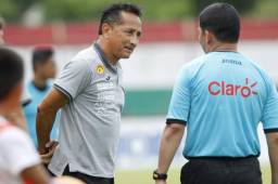 Jorge Pineda estuvo en el banquillo del Marathón ya que Vargas está lesionado.