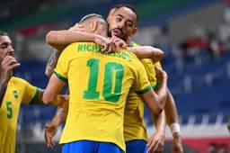 El delantero Matheus Cunha marcó el único gol del partido entre Brasil y Egipto en Tokio.