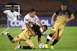 Las Águilas Doradas, equipo del hondureño Elison Rivas, hizo su estreno en la Copa Libertadores.