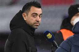 Xavi podría perder a uno de los futbolistas que consideró para su proyecto en el Barcelona.