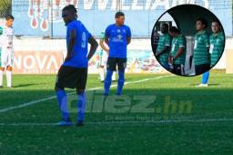Los jugadores de Platense y Honduras Progreso se solidarizaron con las victimas de los disturbios en el estadio Nacional.