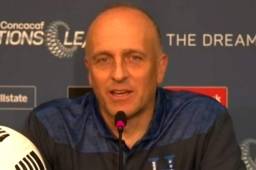 El entrenador uruguayo se incomodó cuando le preguntaron sobre la inclusión de Jonathan Rubio y Rigoberto Rivas.