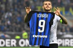 Mauro Icardi impuso su triplete (28, 62 y 90 penal) ante un Milan que empató en dos ocasiones. Foto AFP