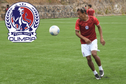 El lateral izquierdo del Olimpia es el más experimentado en la Liga Nacional y quiere seguir disfrutando del deporte.