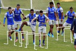 Romell Quioto, Jonathan Rubio y Antony “Choco” Lozano se integraron este lunes y ya realizaron el primer entreno de Honduras. Fotos Neptalí Romero