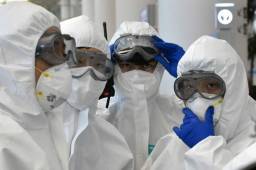 Los investigadores intentan determinar qué pasó. Creen que el virus en estas personas 'se reactivó'.