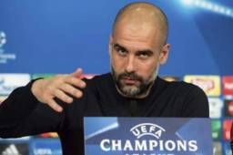 Pep Guardiola en conferencia de prensa.