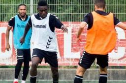 Wesly Decas en uno de los entrenamientos con el Nacional de Madeira.