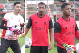 Los jugadores que se integraron esta semana la pretemporada de Real Sociedad; José Mariano Pineda, Henry Clark y el portero cubano Nelson Barrientos. Fotos cortesía | Dagoberto Argueta