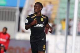 Darixon vuelto anotó el único gol de Real España ante Olimpia.