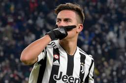 Paulo Dybala se mantendrá en el fútbol italiano y firmará un contrato de tres años con la Roma.